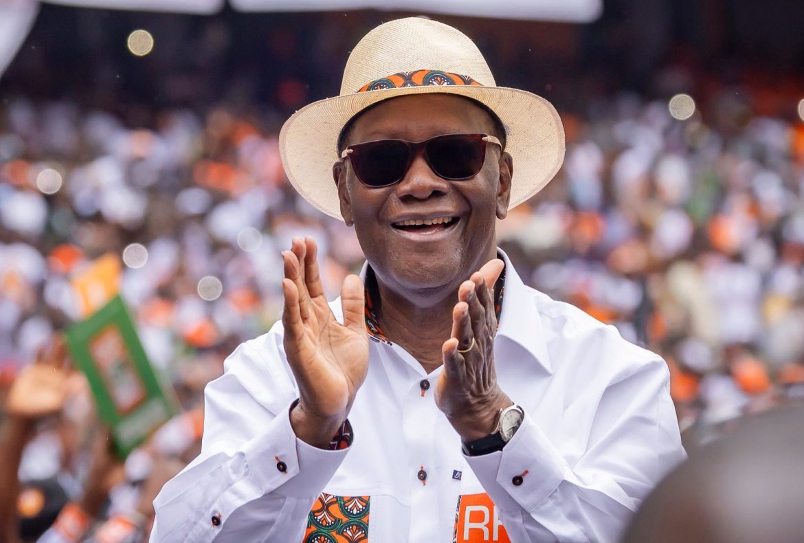 Alassane Ouattara donne rendez-vous prochainement aux Ivoiriens, pour dire si oui ou non, il va répondre à leur appel.